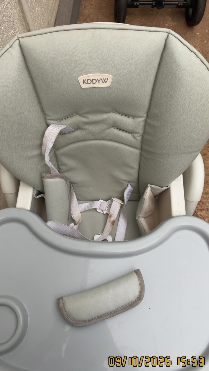 Photo 3 of 6: Baby seat