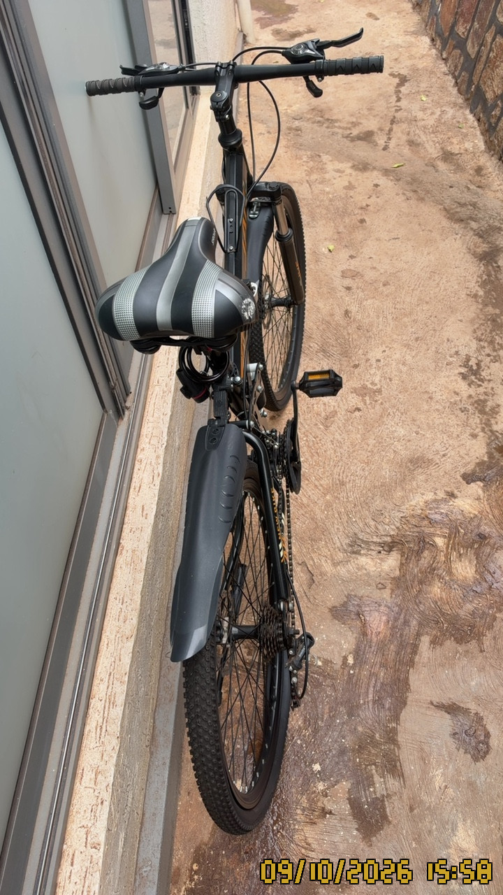 Photo 2 of 5: Sport bicycle