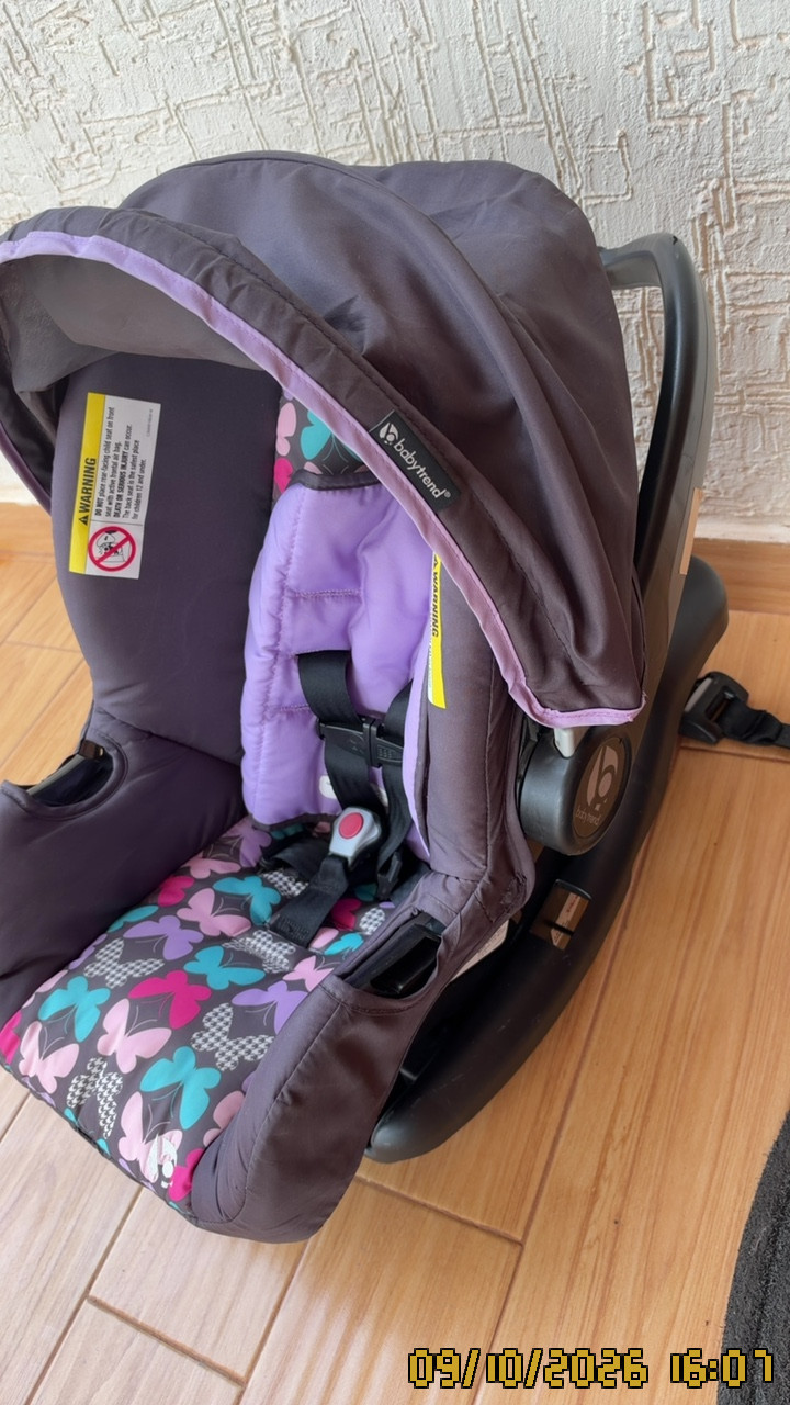 Photo 2 of 6: Seat for car for babies