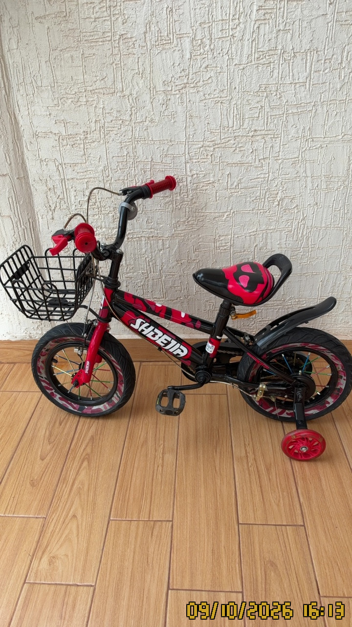 Kid’s bicycle