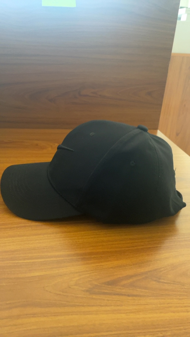 Photo 2 of 3: Cap